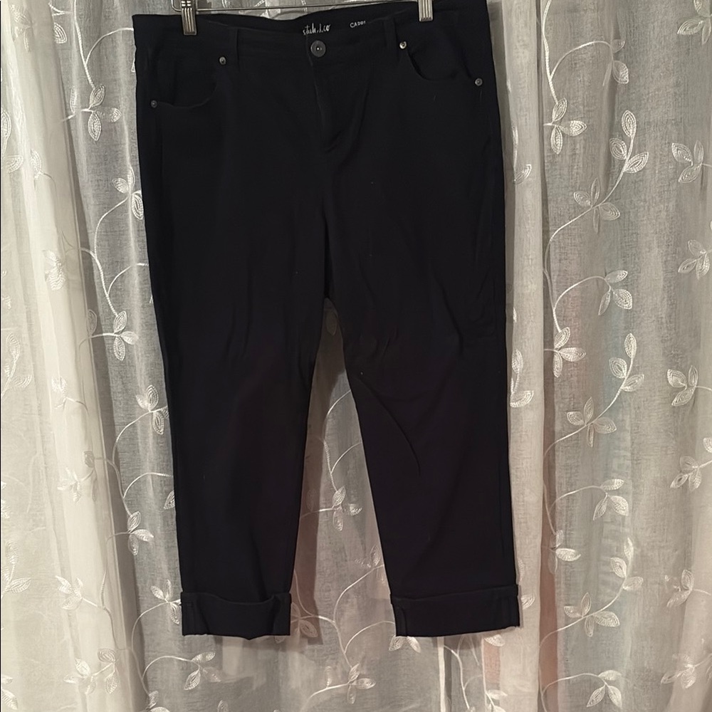 Style & Co Black Cropped Ankle Jeans
